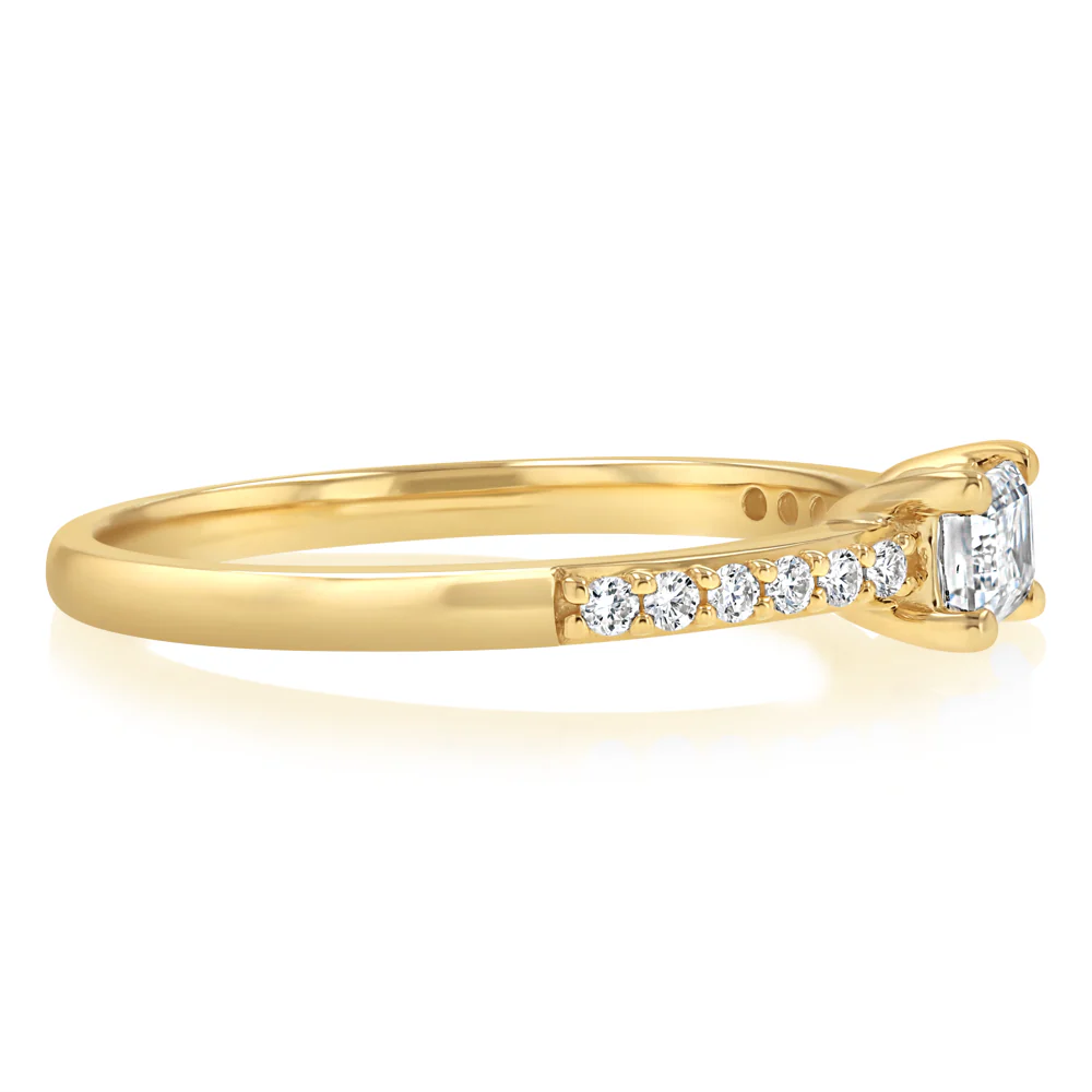 0.41 Carat Luminesce Lab Grown Emerald Brilliant Cut Ring in 9ct Yellow Gold - Image 2