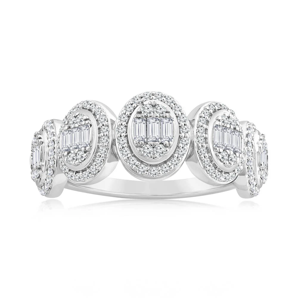 0.55 Carat Diamond Cluster Ring in 10ct White Gold