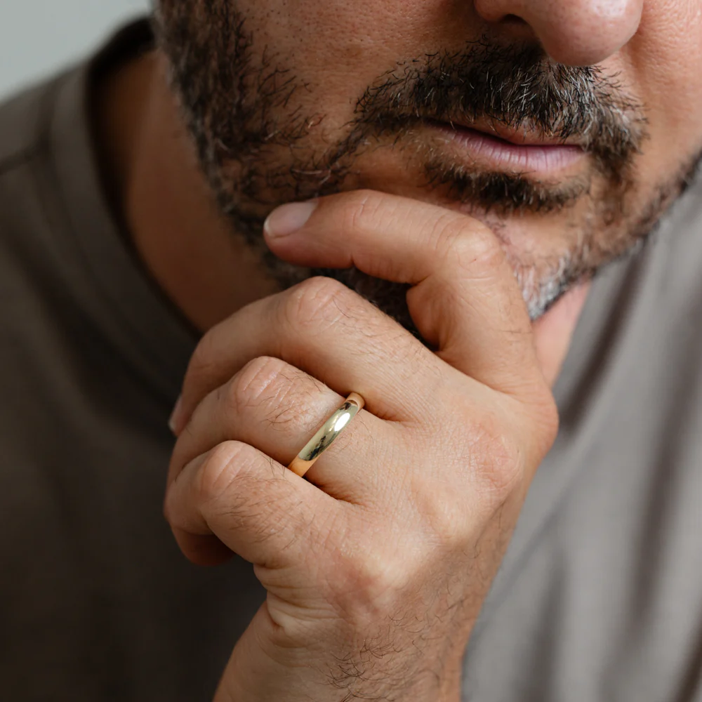 4mm Hollow Comfort Fit Ring in 9ct Yellow Gold - Image 2