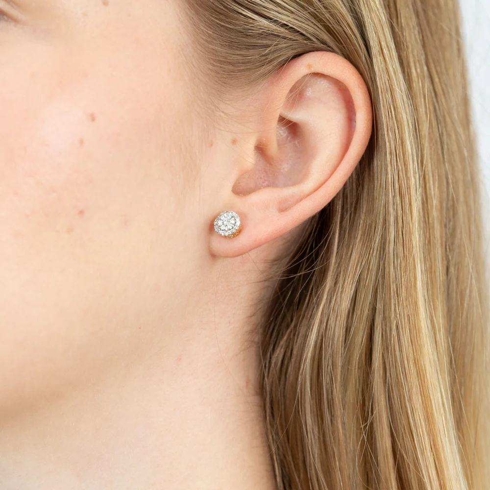 9ct Yellow Gold 1/5 Carat Luminesce Laboratory Grown Diamond Stud Earrings - Image 4