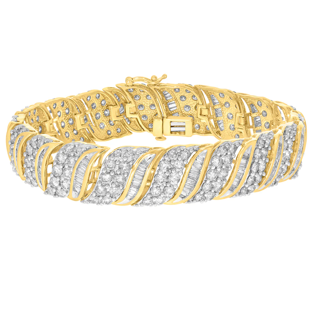 9ct Yellow Gold 10.6 Carat Diamond  18.5cm Bracelet with Brilliants and Baguettes - Image 2
