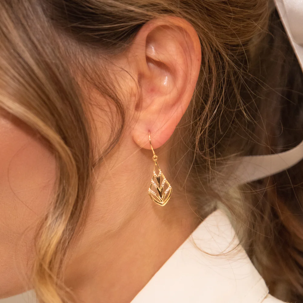 9ct Yellow Gold Diamond Leaf Earrings - Image 3