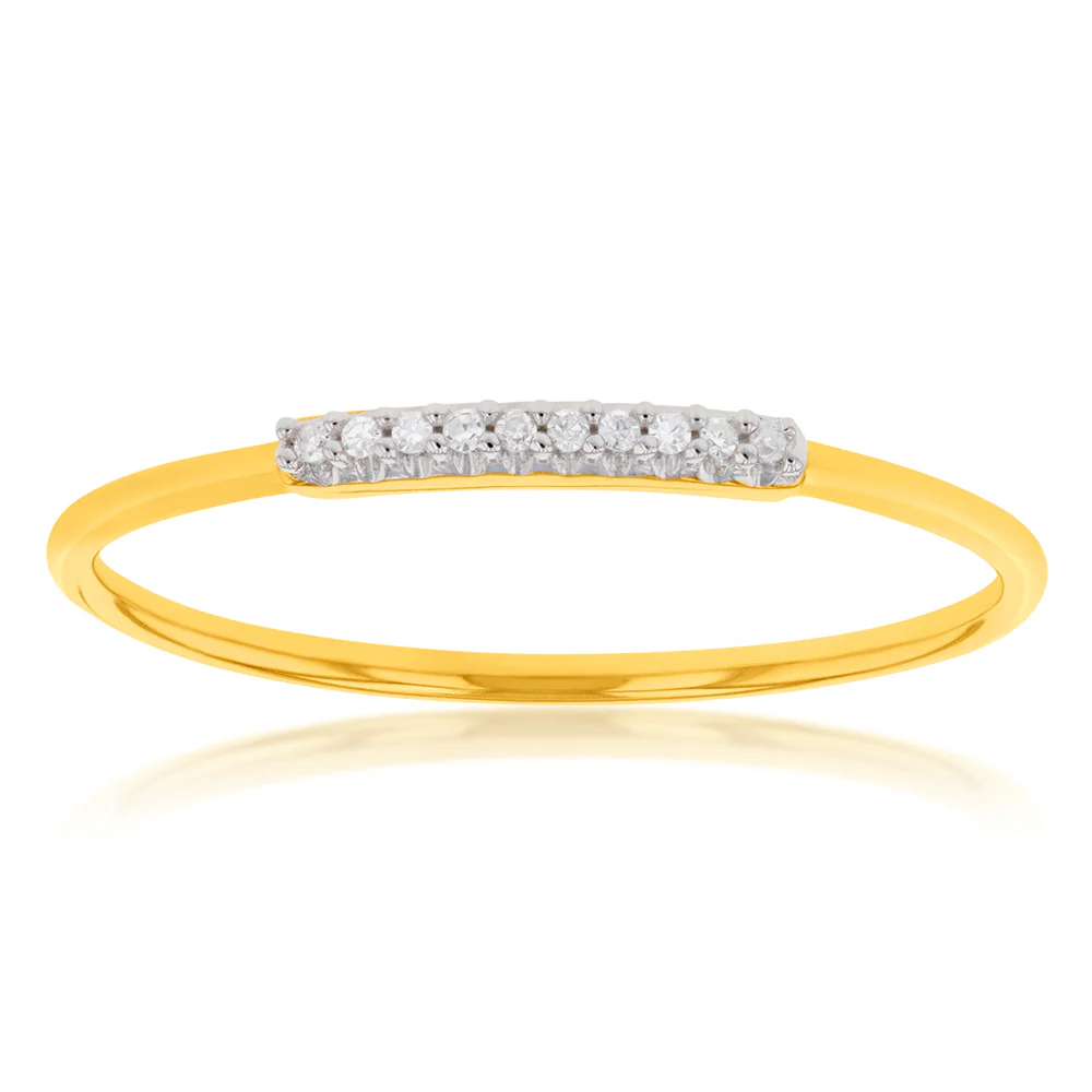 9ct Yellow Gold Diamond Ring with 10 Brilliant Diamonds