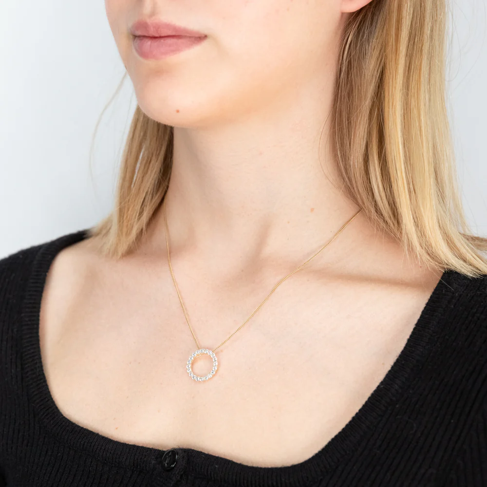 9ct Yellow Gold Refined Cubic Zirconia Pendant - Image 3