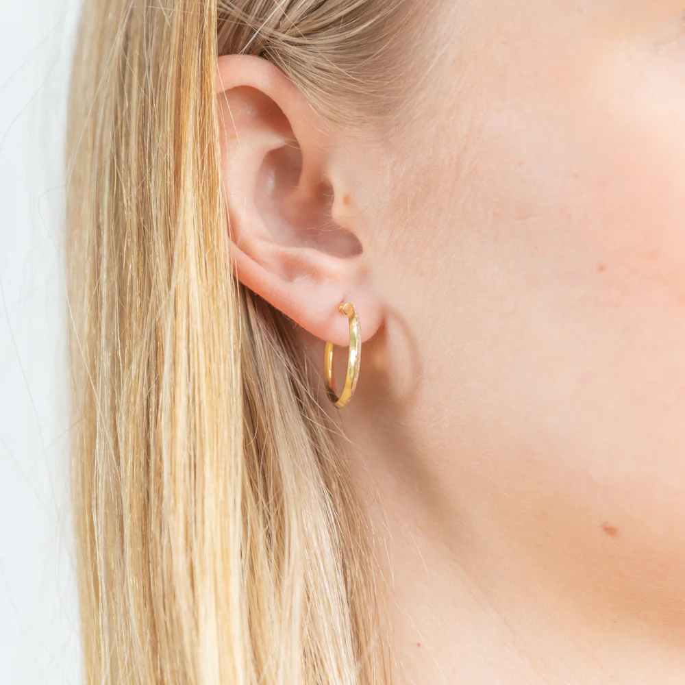 9ct Yellow Gold Silver Filled 15mm Hoop Earrings with diamond cut feature - Image 2
