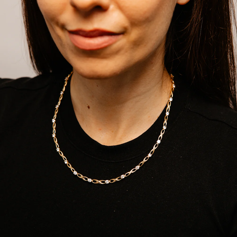 9ct Yellow Gold Silver Filled Cubic Zirconia Infinity 45cm Chain - Image 3