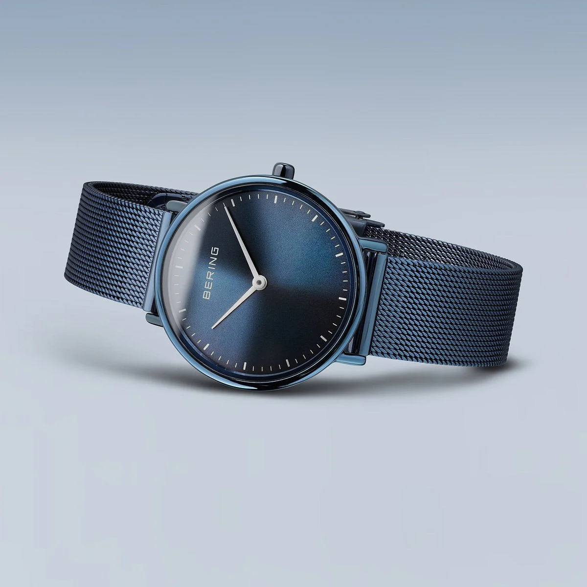 Bering Ultra Slim 29mm Blue Milanese Strap Watch - Image 4