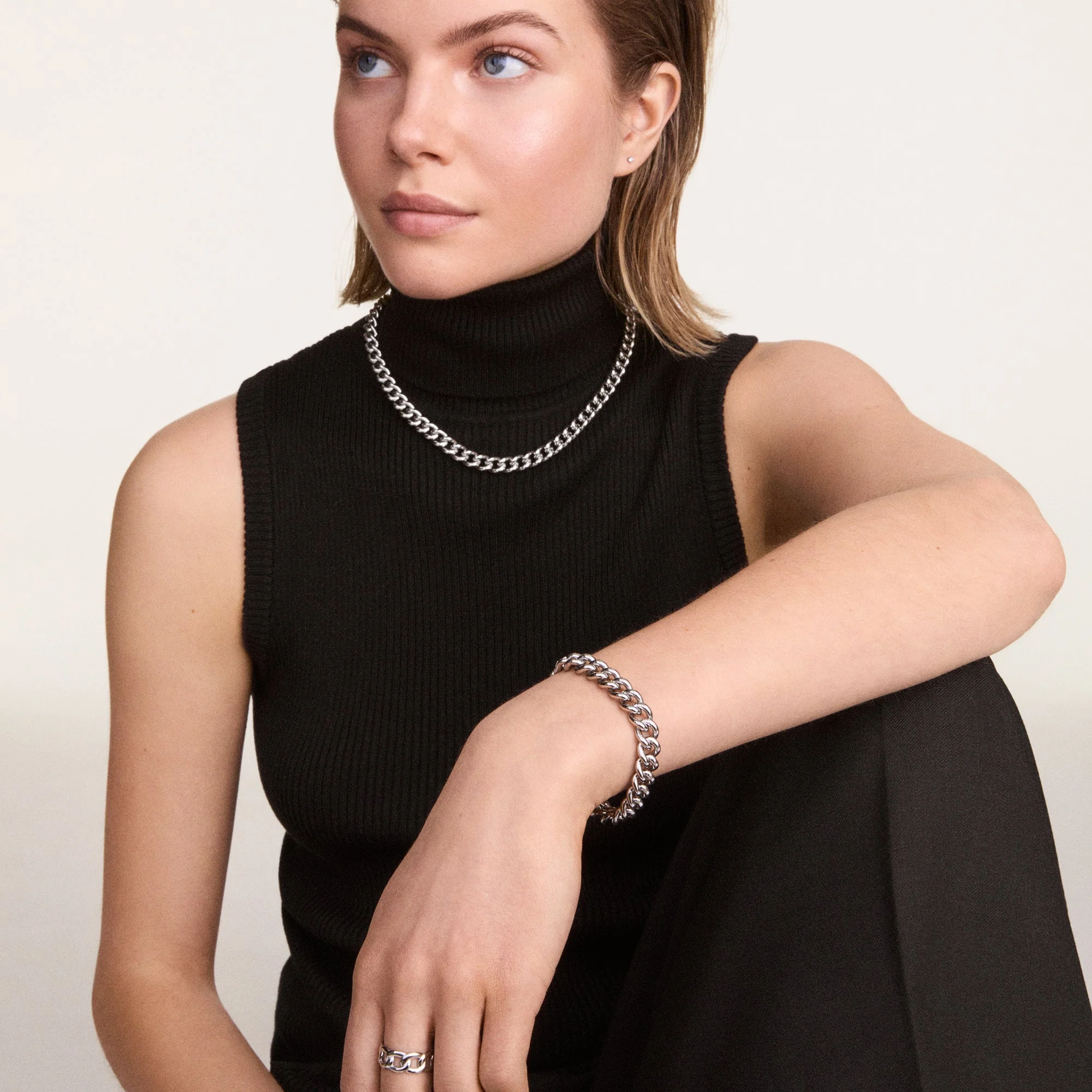 Daniel Wellington Chunky Chain Necklace Silver - Image 4