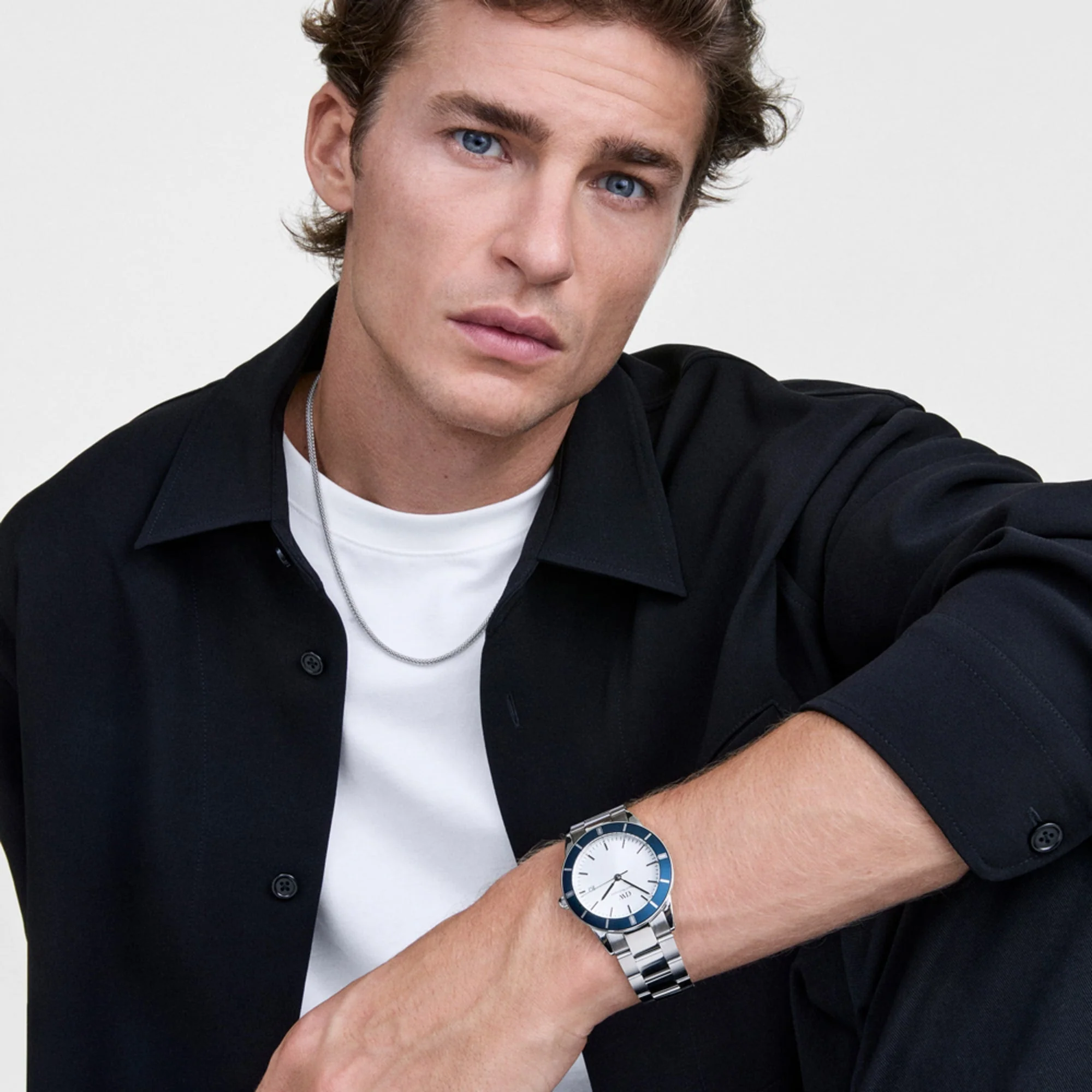 Daniel Wellington Tide Mesh Necklace Silver 2.8 - Image 4