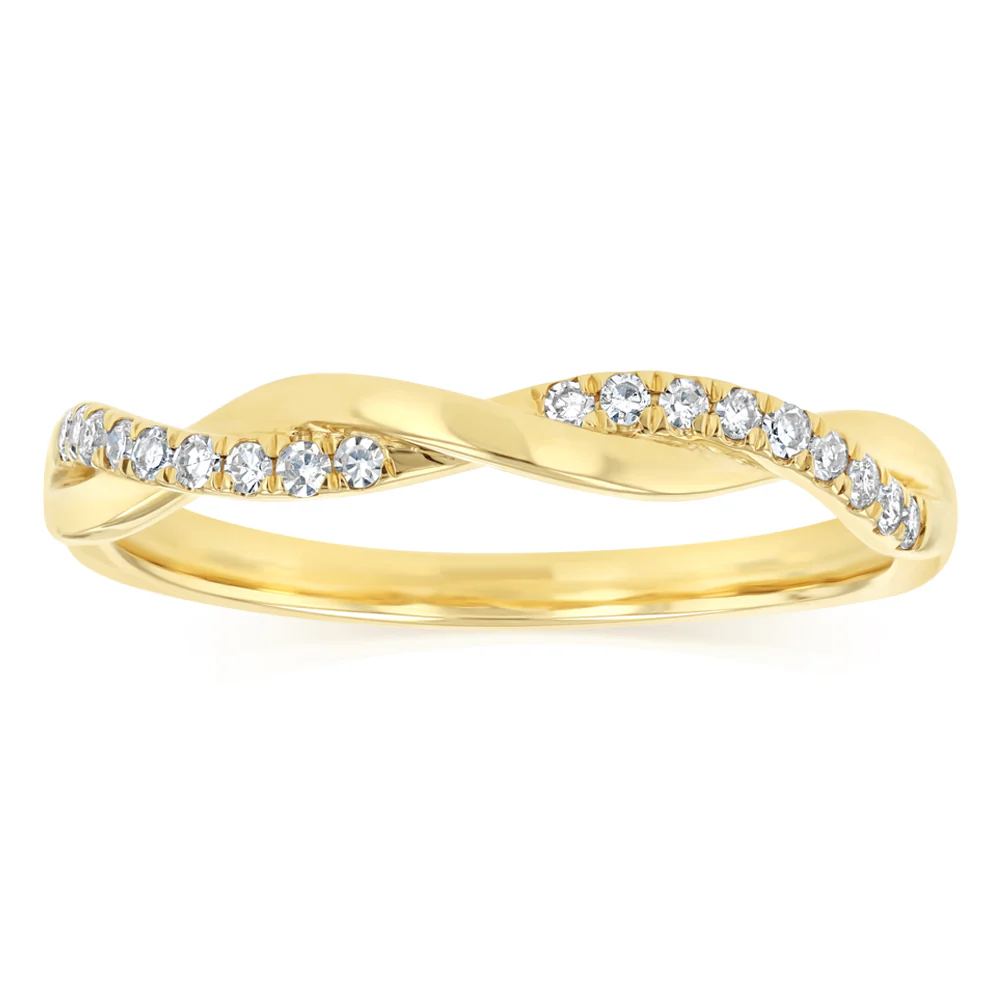 Diamond Stud Earrings in 9ct Yellow Gold