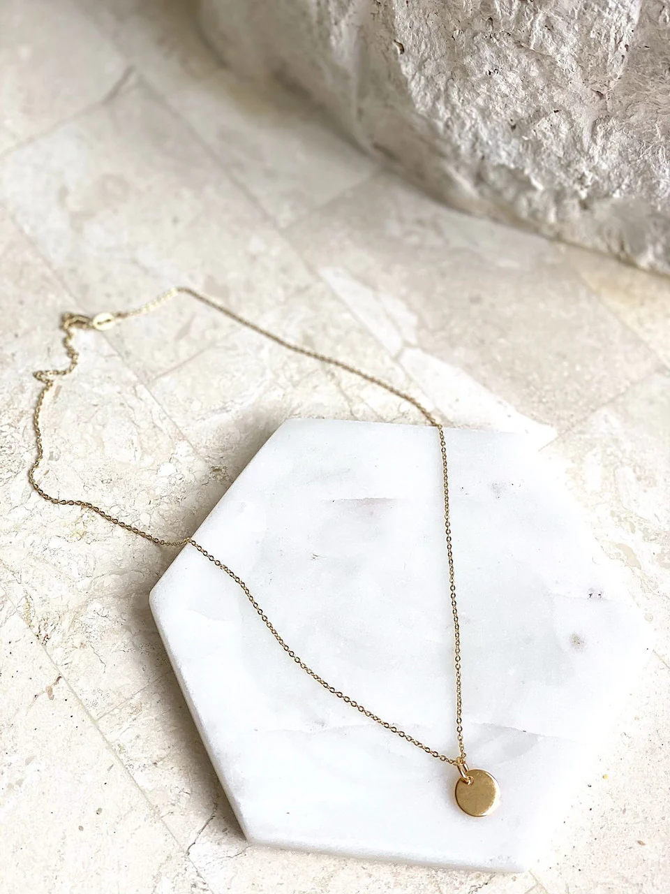 Golden Pendant Necklace - TP3505 - Image 3