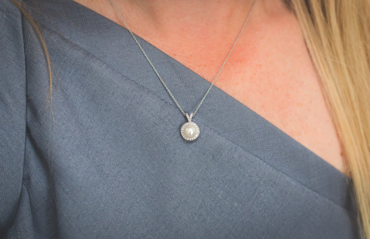 Heirloom Always Pendant Silver - IP823W - Image 3
