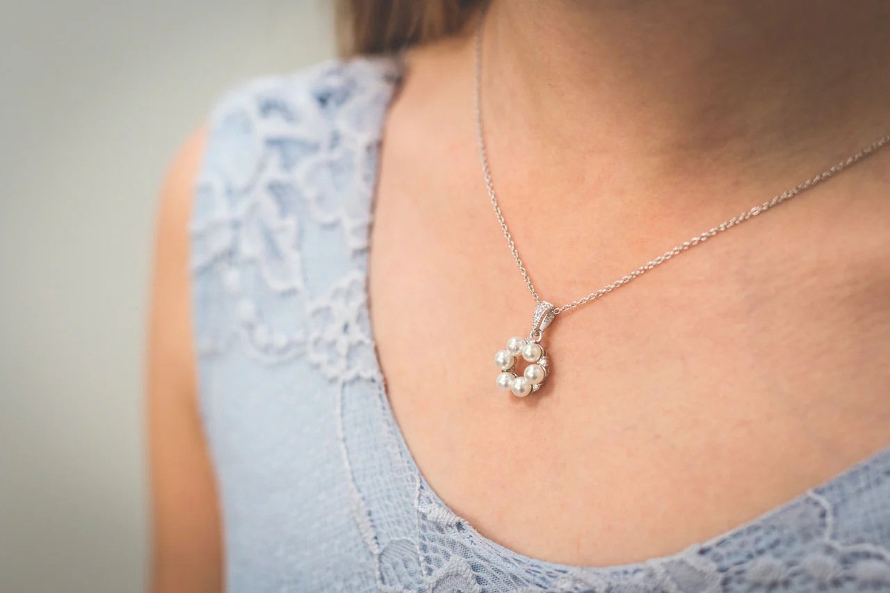 Heirloom Darling Pendant - IP826W - Image 2