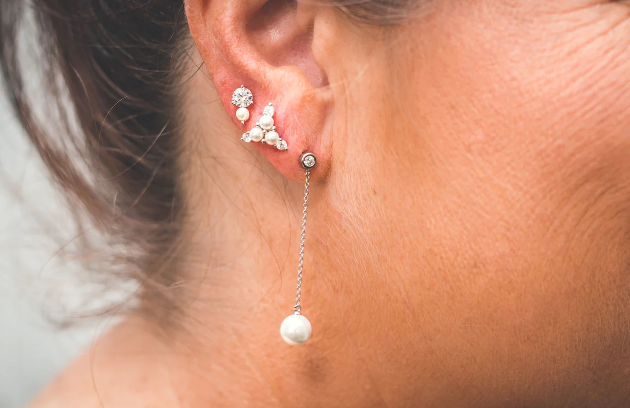 Heirloom Treasured Earrings Silver - IE956W - Image 3