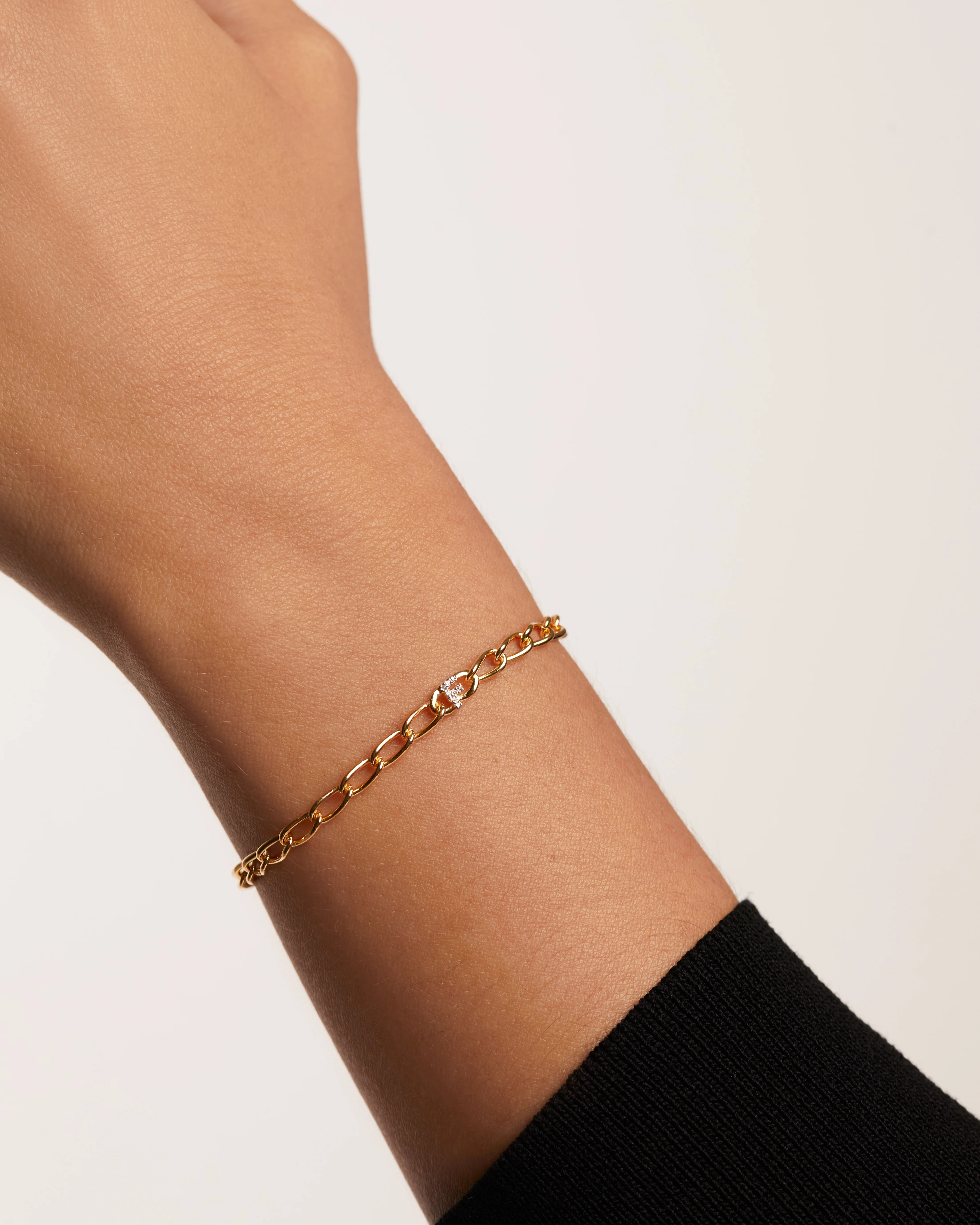 LETTER F BRACELET - Image 3