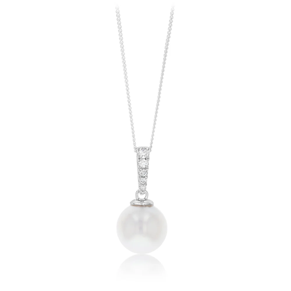 Luminesce Lab Grown 1/4 Carat Diamond and White South Sea Pearl Pendant on 45cm Chain in Sterling Silver