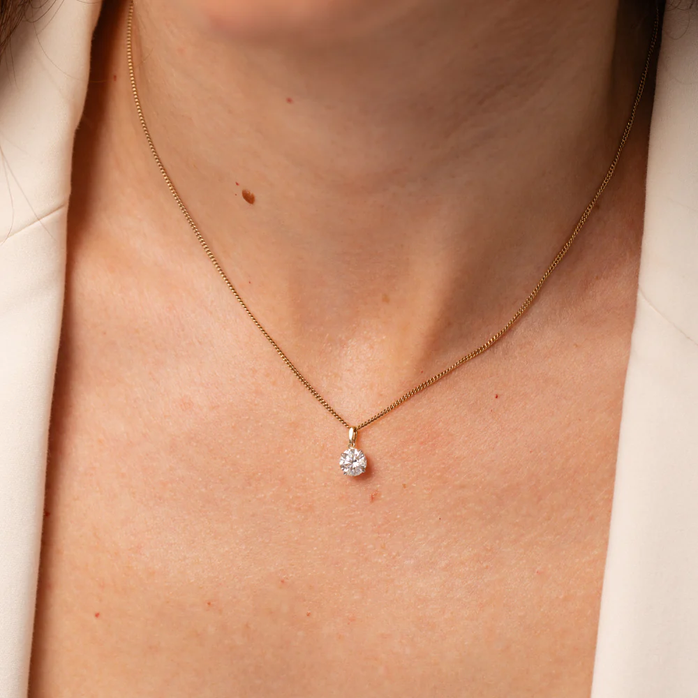 Luminesce Lab Grown 3/4 Carat Diamond Solitaire Pendant in 9ct Yellow Gold - Image 3