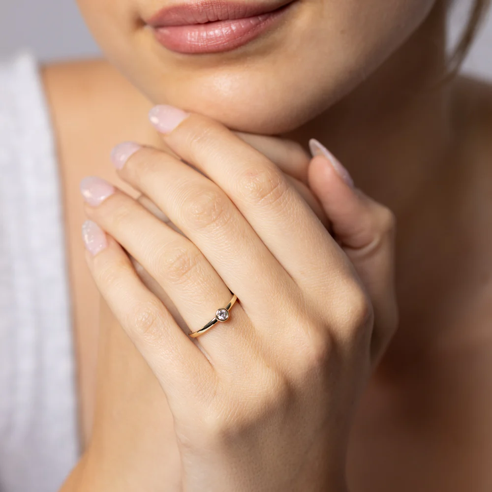 Luminesce Lab Grown Brilliant Cut Bezel Solitaire Diamond Ring in 9ct Yellow Gold - Image 3