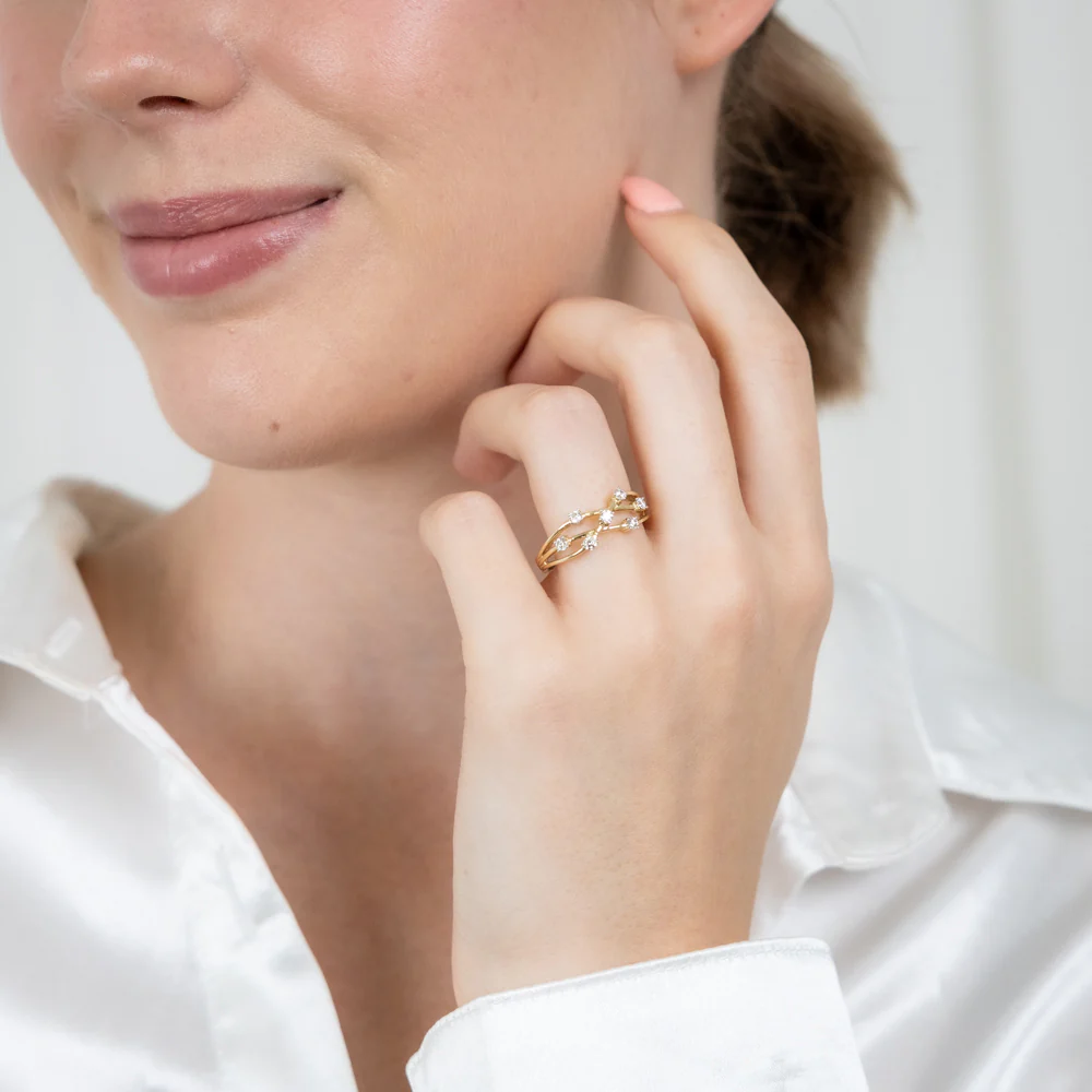 Luminesce Lab Grown Diamond 1/4 Carat Scatter Ring in 9ct Yellow Gold - Image 3