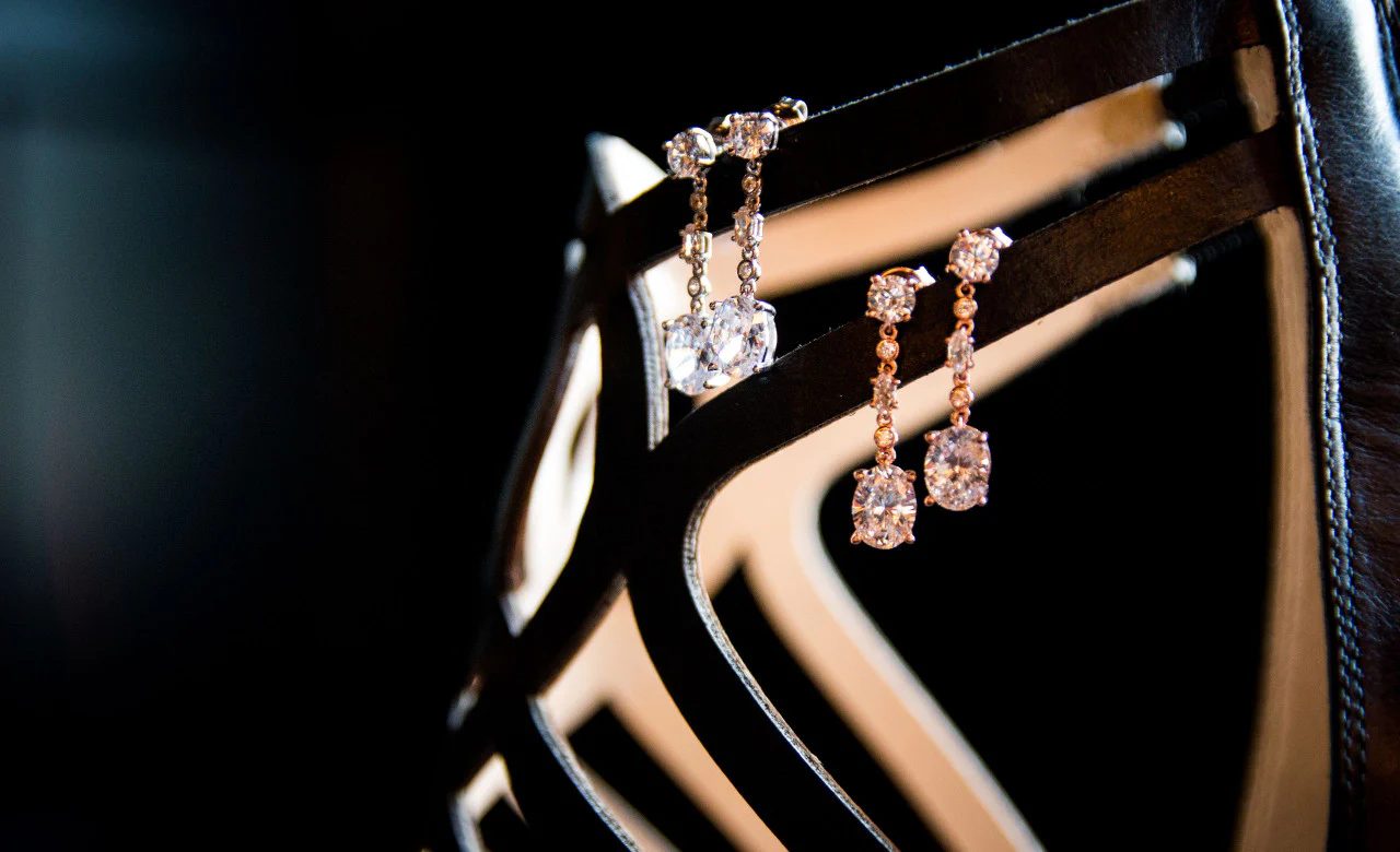 Luxe Lusso Earrings Silver - IE949W - Image 3