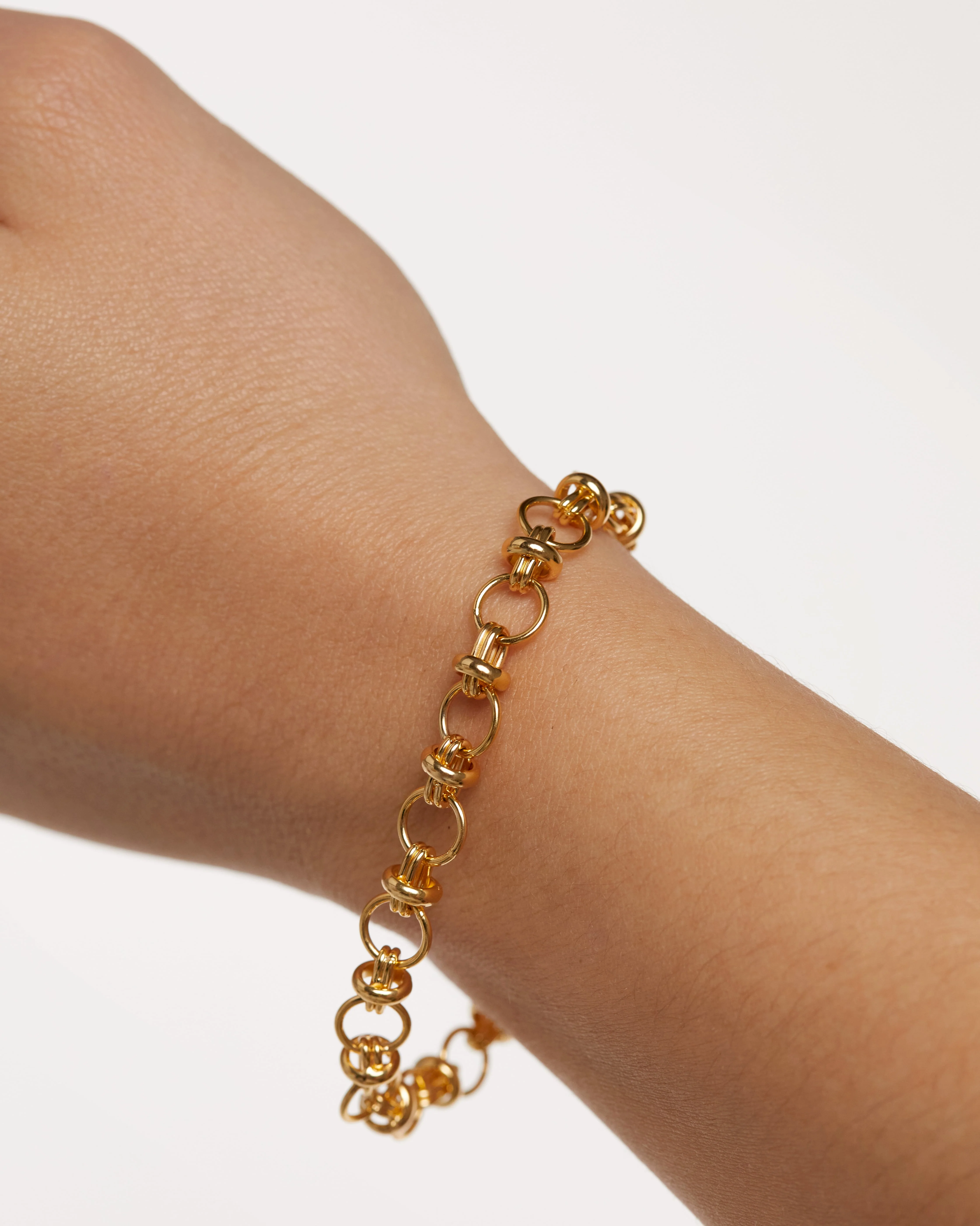 Meraki Gold Chain Bracelet - Image 2