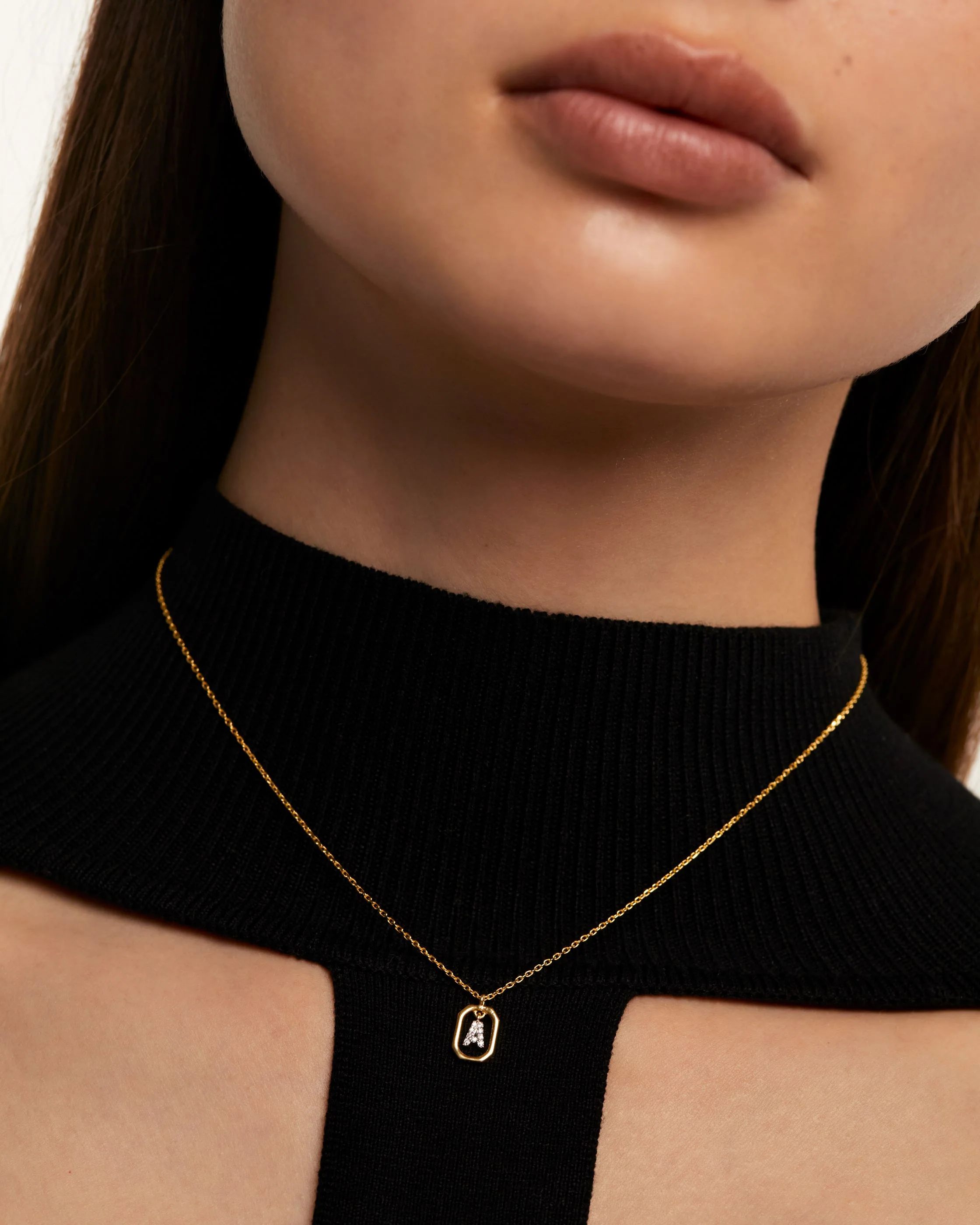 MINI LETTER A GOLD NECKLACE - Image 4