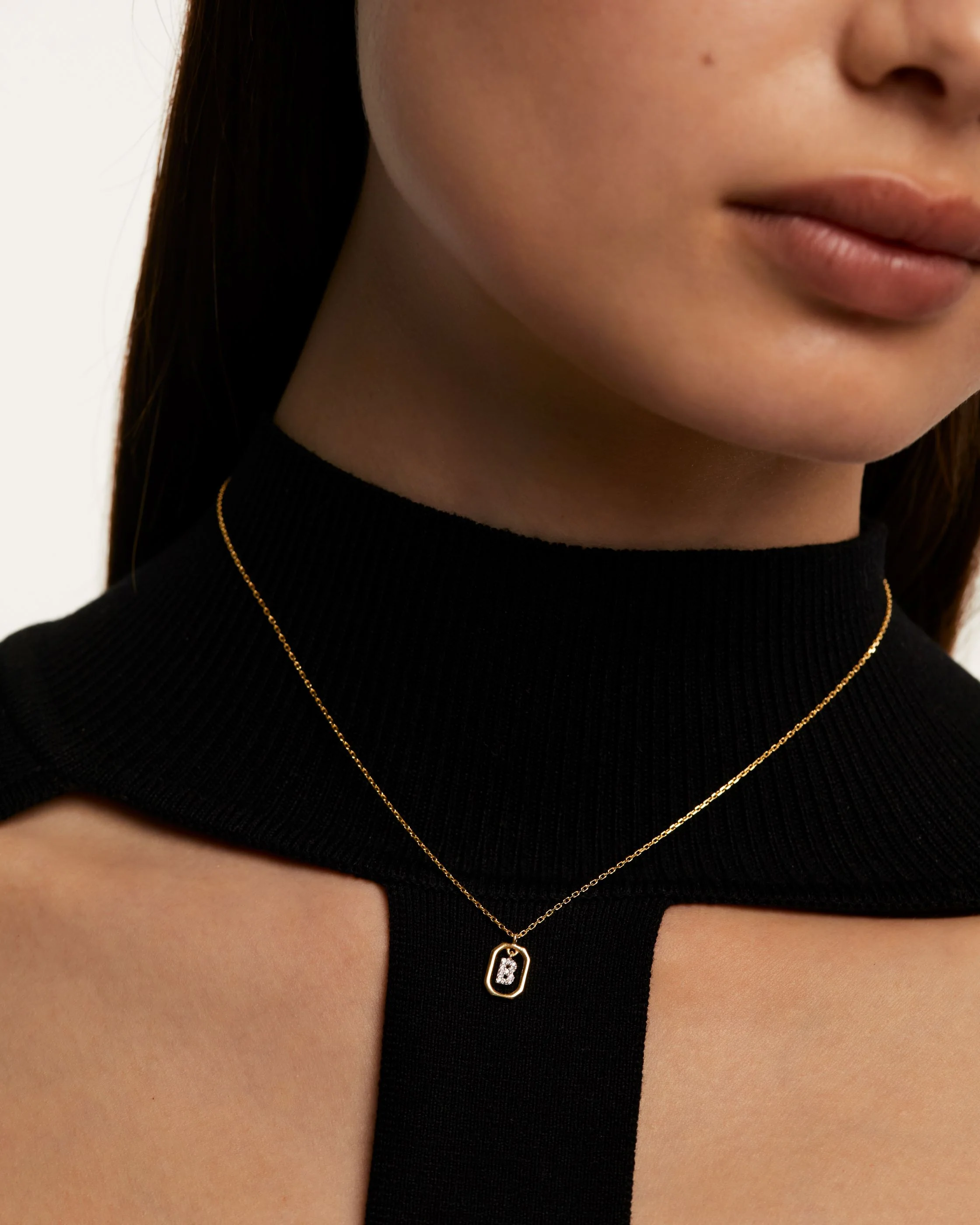 MINI LETTER B GOLD NECKLACE - Image 4