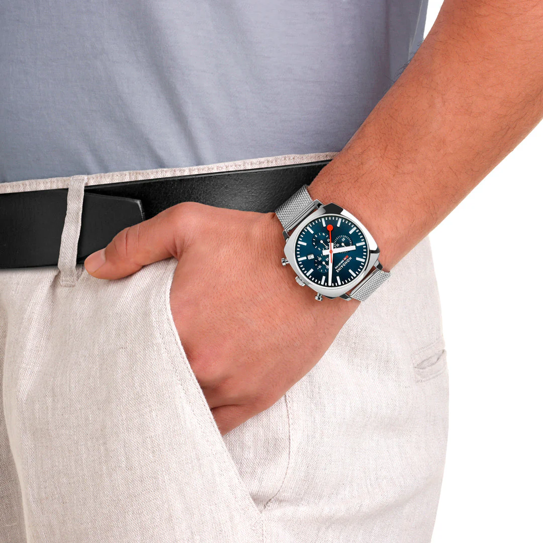 Official Swiss Railways Grand Cushion 41mm Deep Ocean Blue Watch Set - Image 11