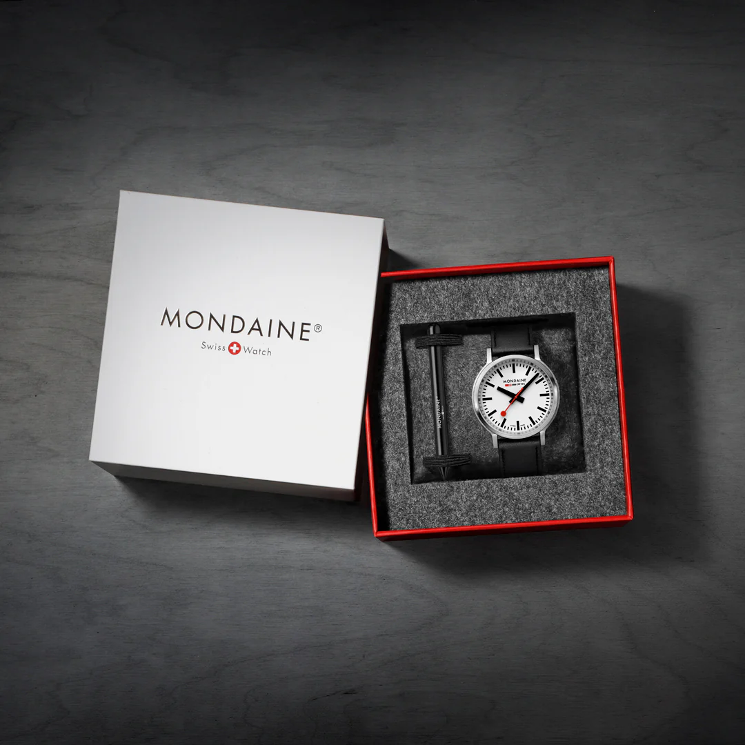 Mondaine Official Swiss Railways Stop2Go Automatic BackLight 41mm Watch - Image 10
