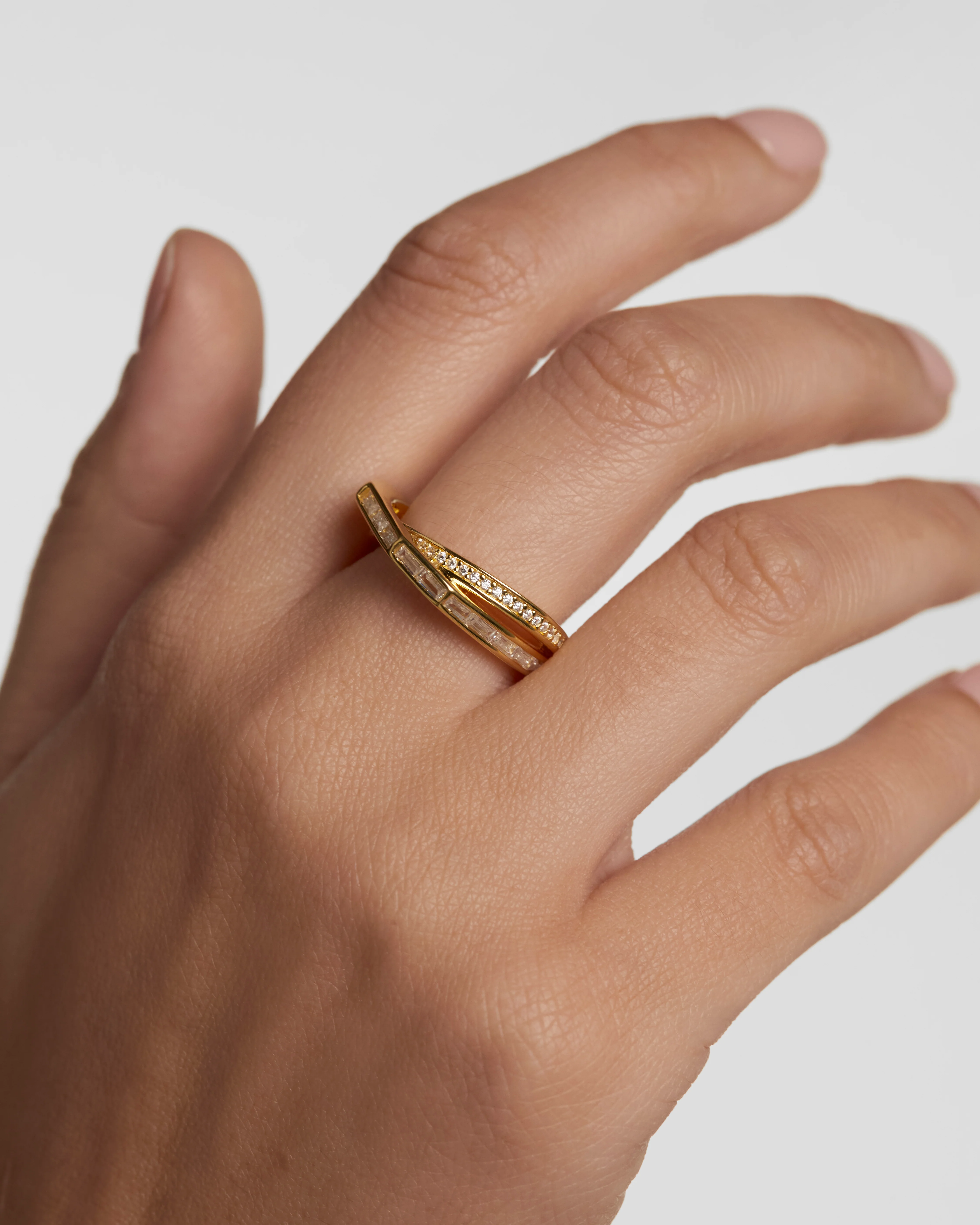 Olivia Gold Ring Size 16 - Image 2