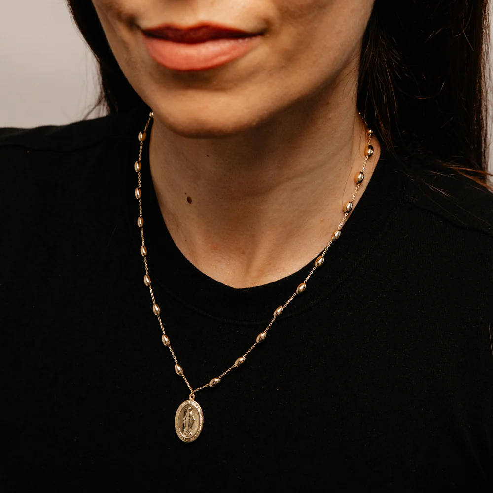 Oval Miraculous Medal 45cm Necklace in 9ct Yellow Gold - Image 3