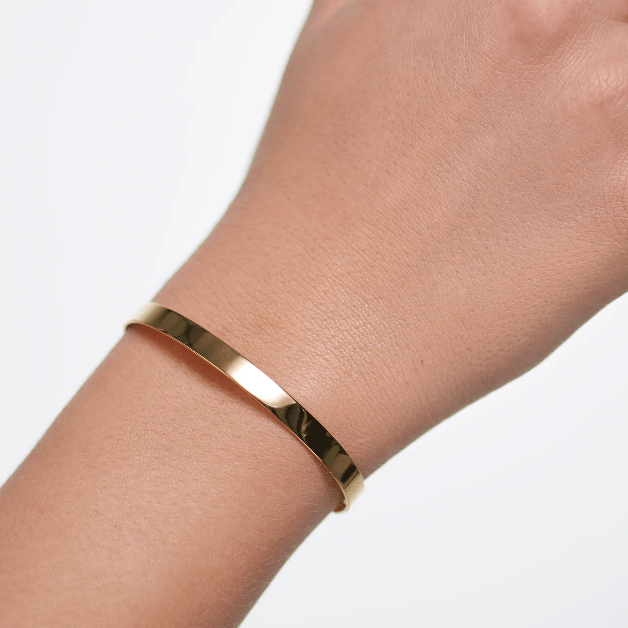 Memora Cuff Yellow Gold Bracelet - PU01-045-U - Image 5