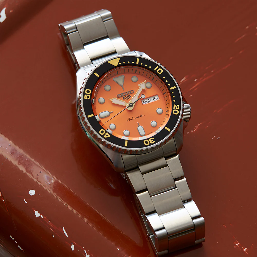 Seiko 5 SRPD59K Automatic  Stainless Steel Mens Watch - Image 3