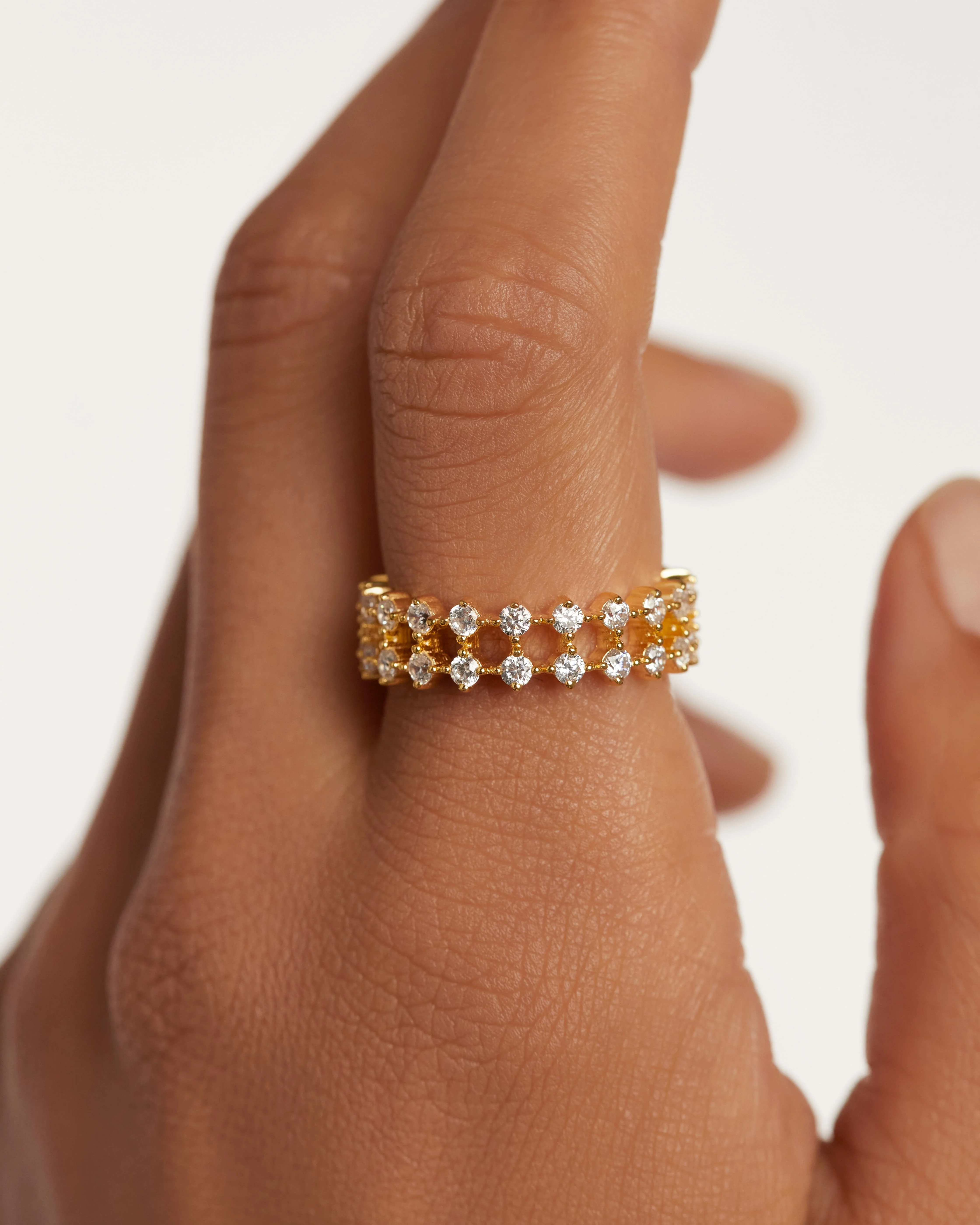Slim Dumbo Gold Ring Size 18 - Image 2
