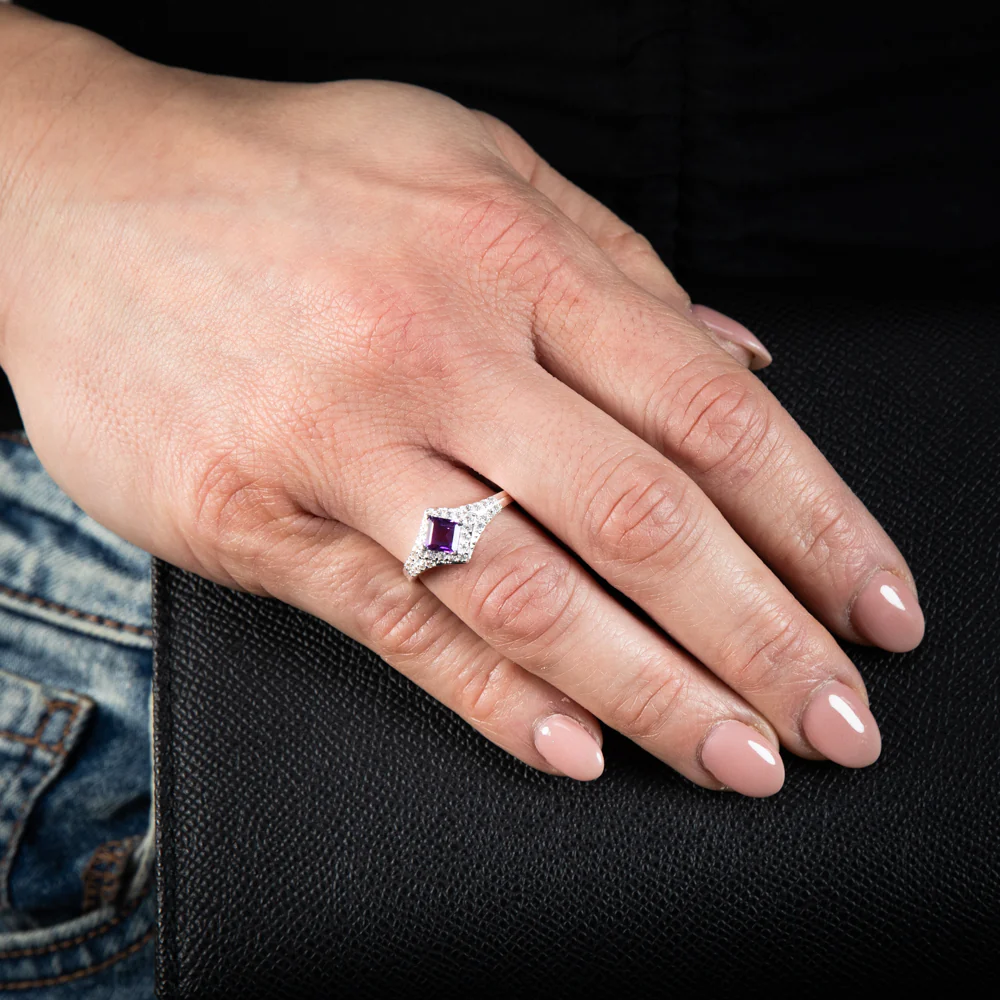 Sterling Silver Amethyst And Cubic Zirconia Fancy Ring - Image 3