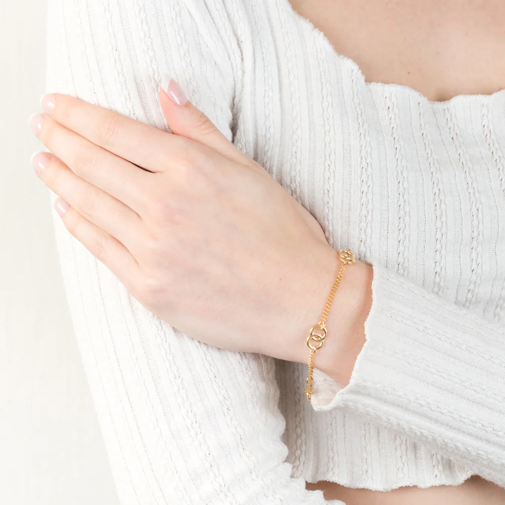 Sterling Silver Gold Plated Connected Circle 20cm Bracelet - Image 3