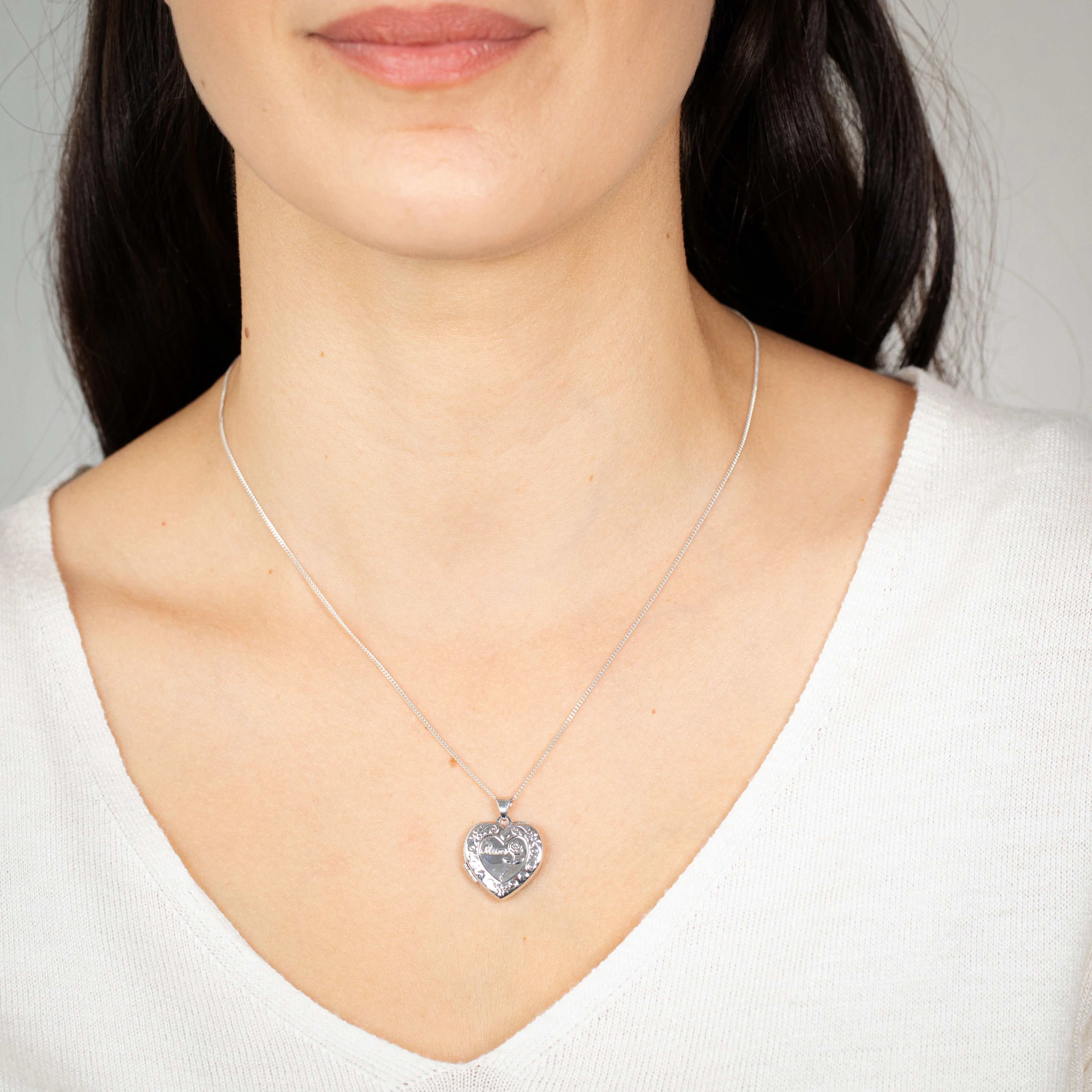 Sterling Silver Rhodium Plated Engraved Heart Locket - Image 2