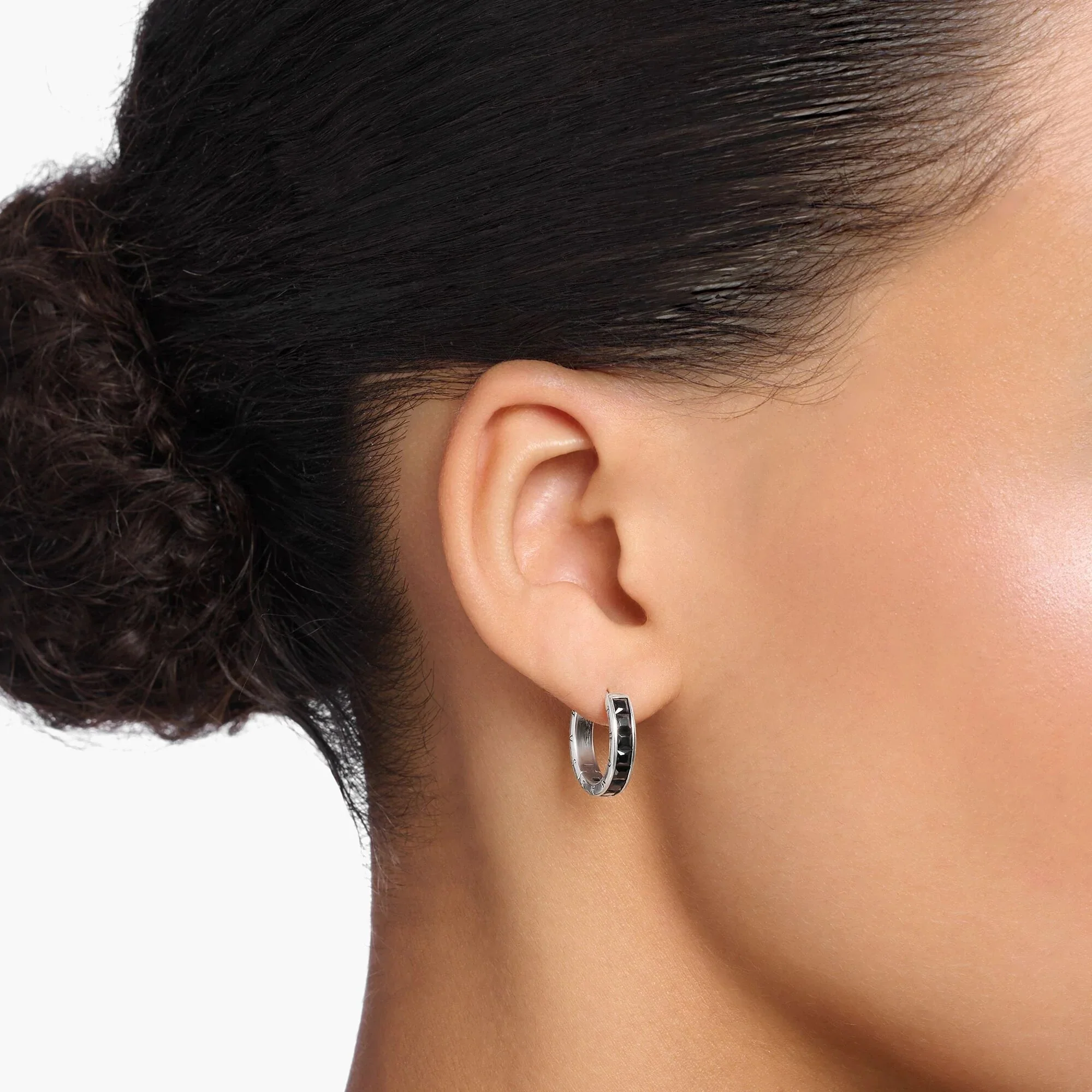 Heritage Black Stones Hoop Earrings - Image 2