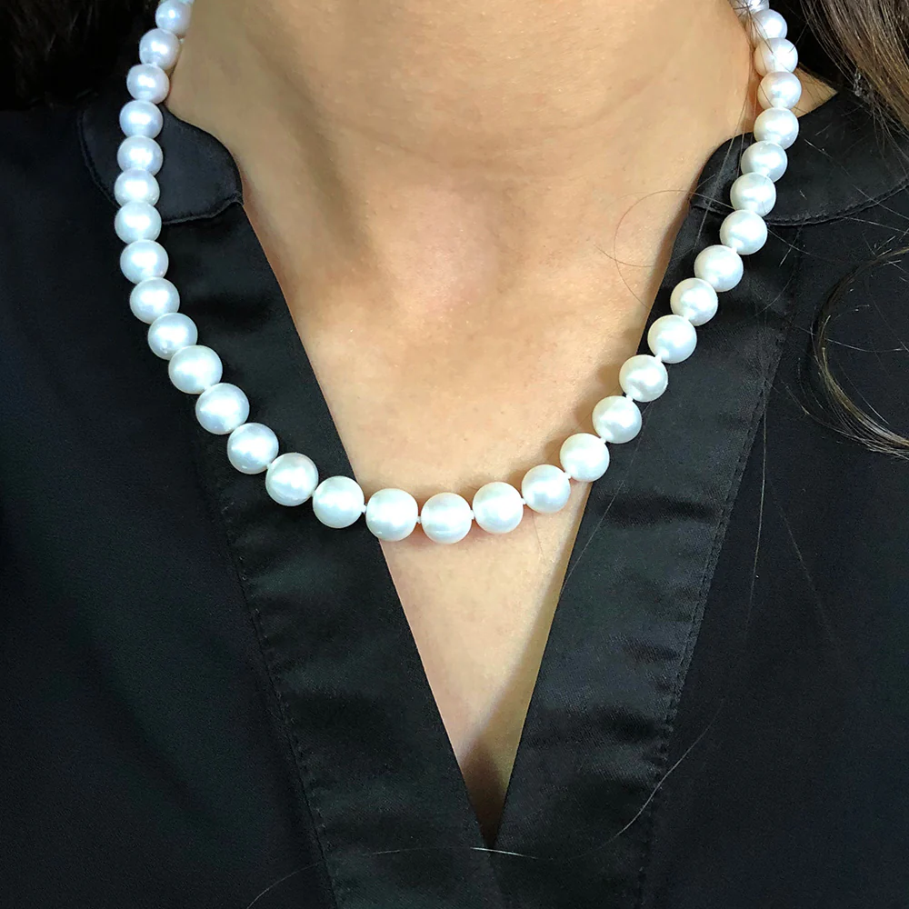 White Freshwater Strand White Pearl Necklace - Image 4